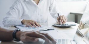 Leia mais sobre o artigo Rescisão Indireta – Quando o atraso no salário rompe o contrato